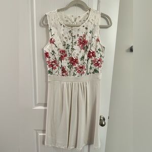 White floral lace dress